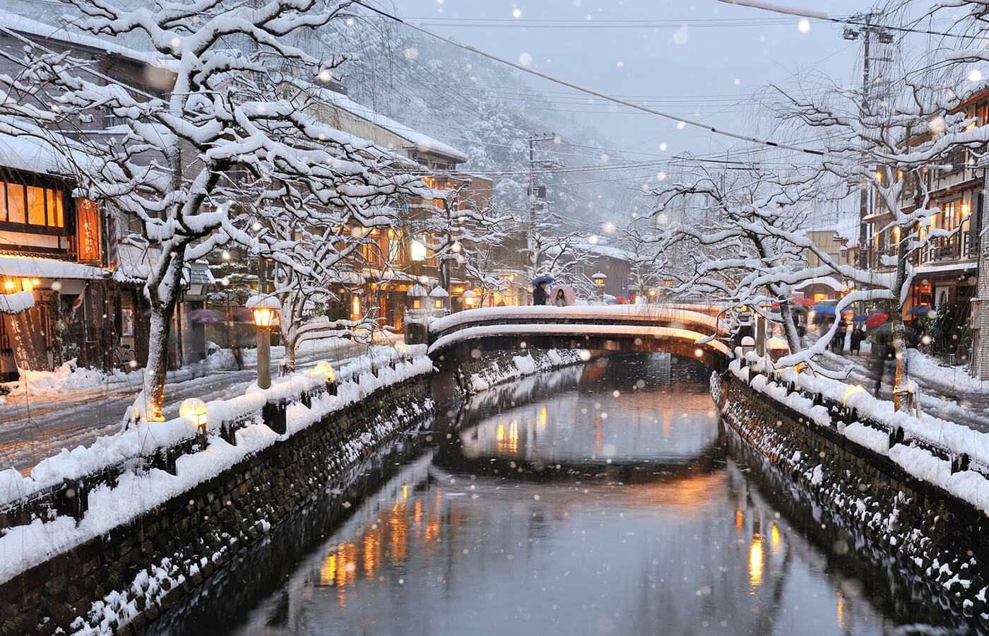 winter snow fall light up Kinosaki Onsen
